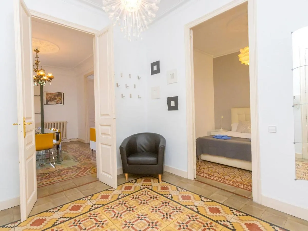 Apartment Eix-Dret-Roger De Lluria-Valencia By Interhome Barcelona