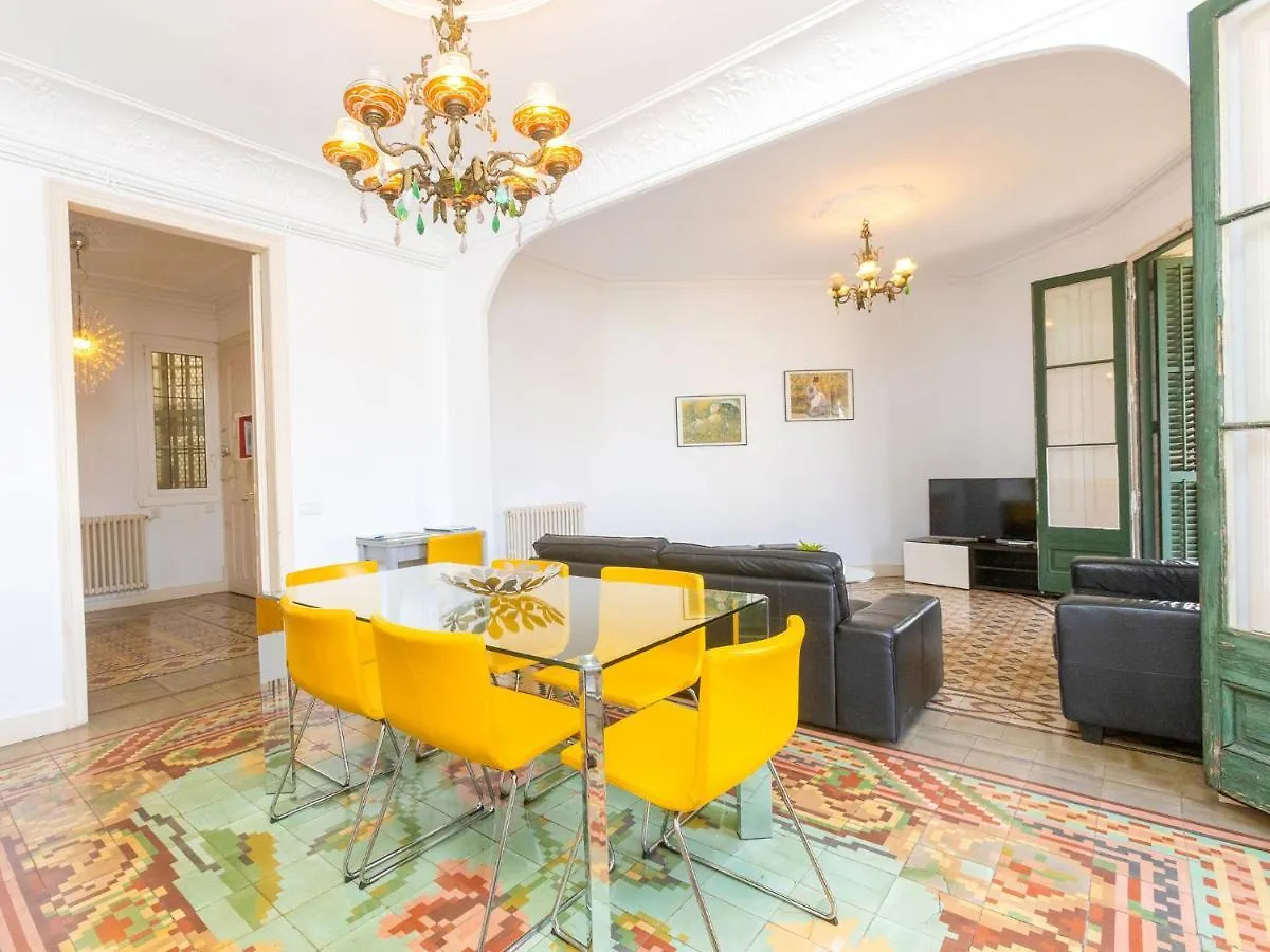 Apartment Eix-Dret-Roger De Lluria-Valencia By Interhome Barcelona Spanje